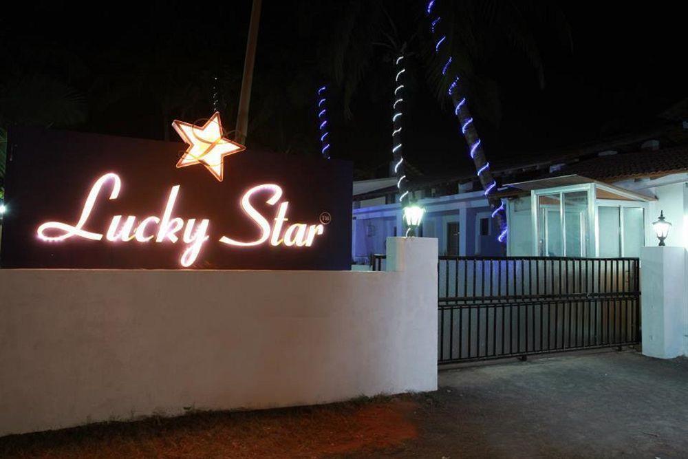 Hotel Lucky Star Colva Exterior photo