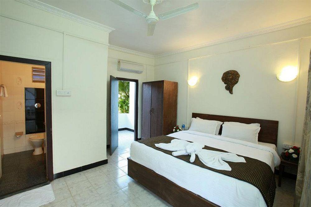 Hotel Lucky Star Colva Exterior photo