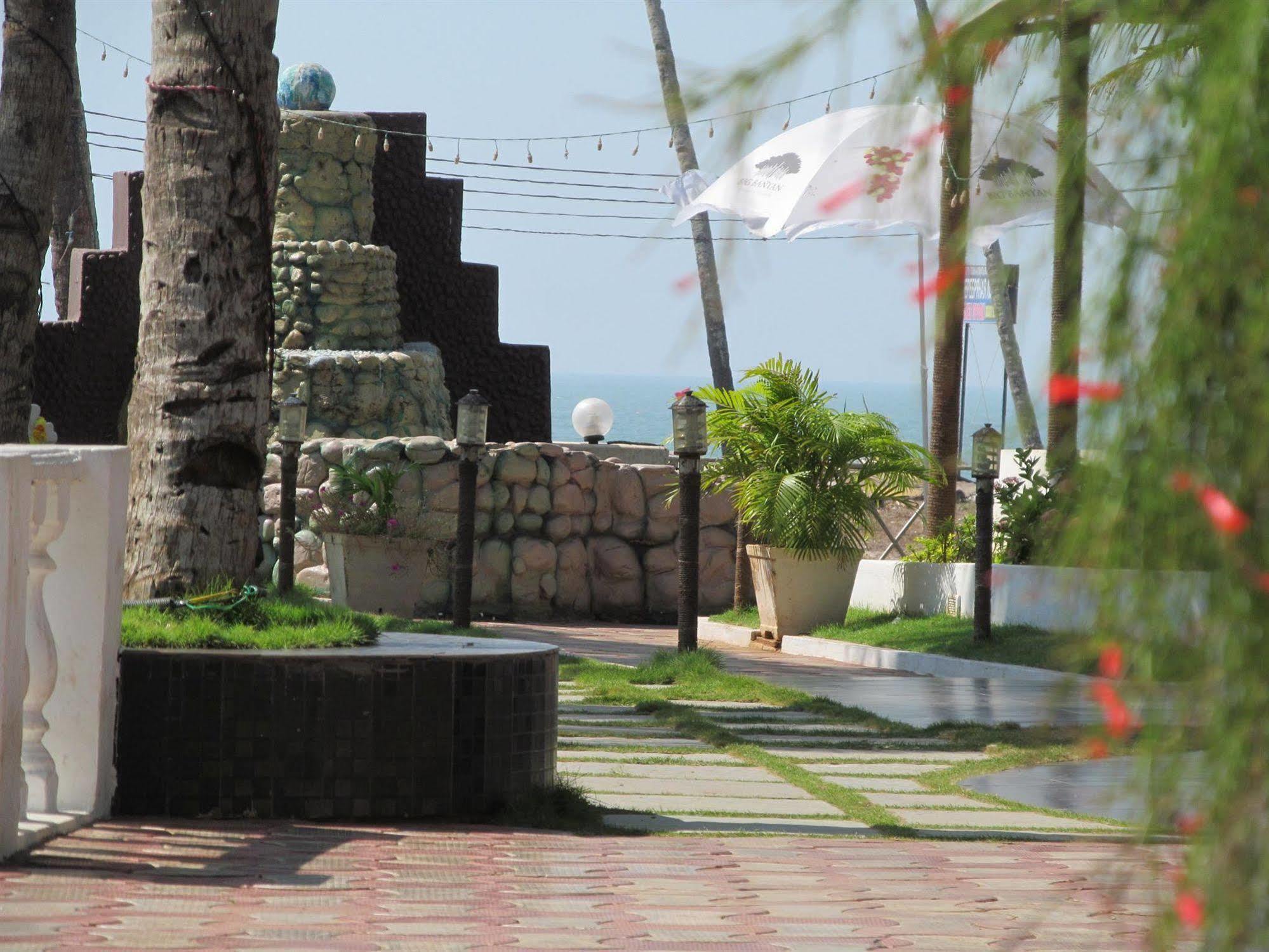 Hotel Lucky Star Colva Exterior photo