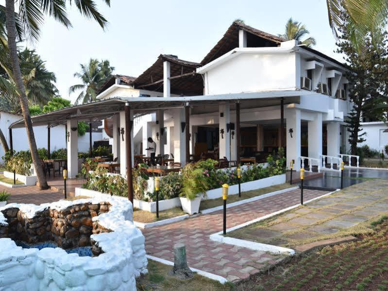 Hotel Lucky Star Colva Exterior photo