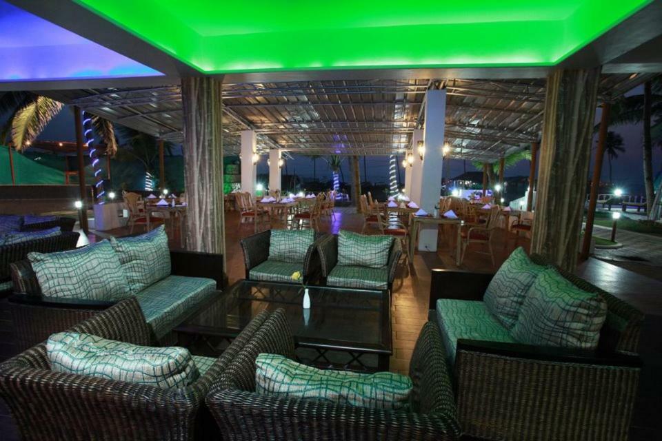 Hotel Lucky Star Colva Exterior photo