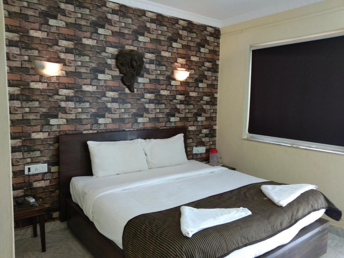 Hotel Lucky Star Colva Exterior photo